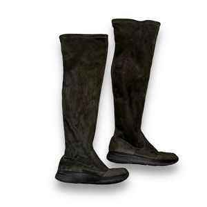 Rouge Helium thigh high suede boots